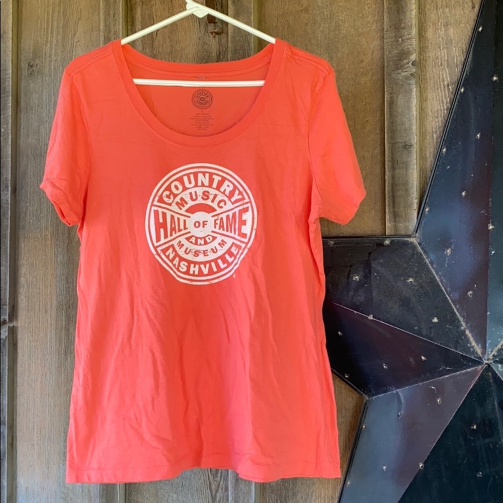 Country Music Hall Of Fame Tee size XL